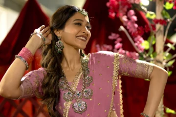 விநாயகர் சதுர்த்தி போட்டோக்களை வெளியிட்ட ரெஜினா.. அழகிய ஸ்டில்கள்