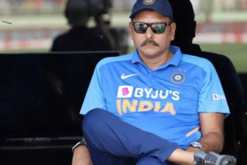 இந்திய கிரிக்கெட் அணியின் பயிற்சியாளருக்கு கொரோனா!