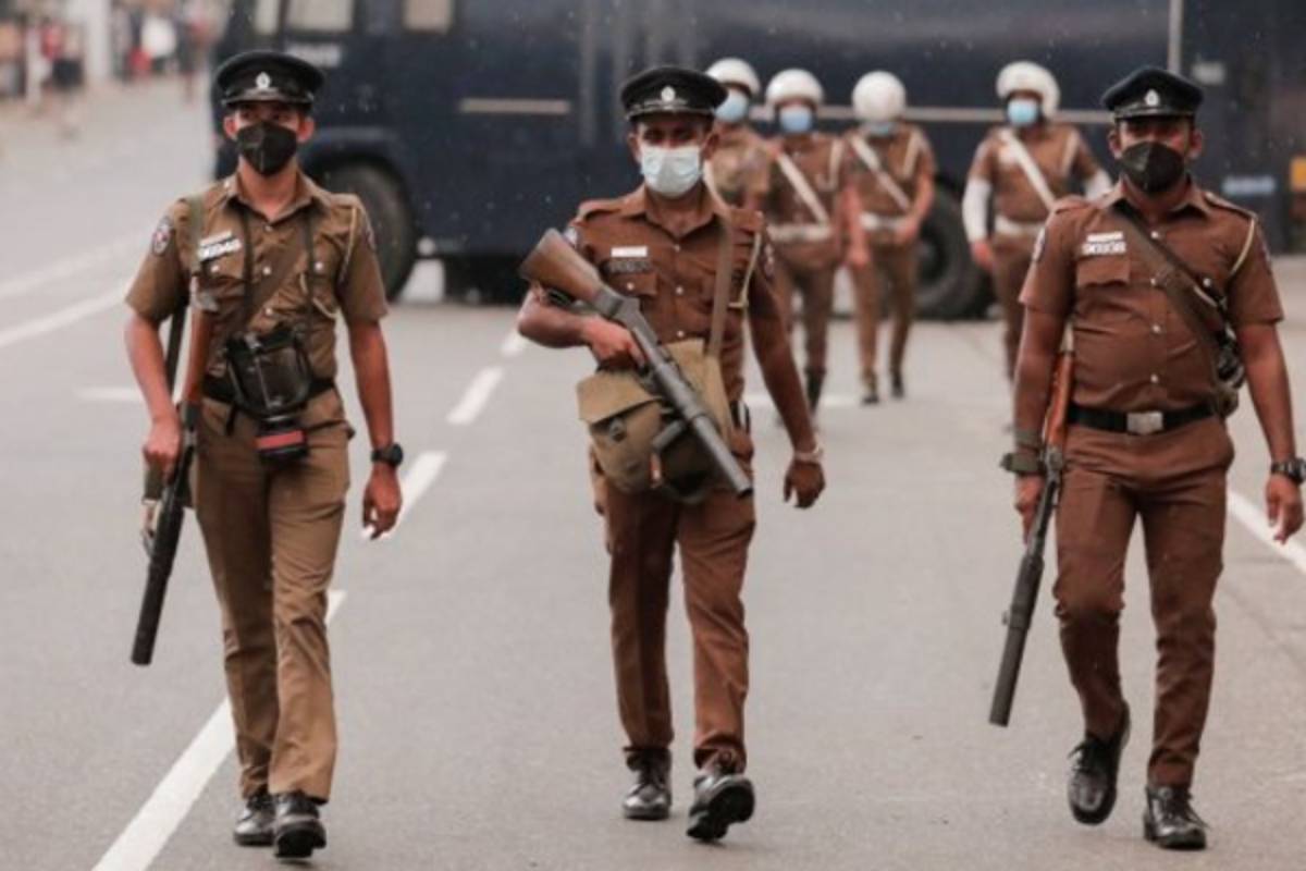 இலங்கைக்குள் சுற்றித் திரியும் மிகவும் ஆபத்தான நபர்கள்.. | Dangerous Persons Roaming The Country