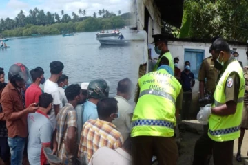 திருகோணமலையில் படகு கவிழ்ந்ததில் இளைஞர் ஒருவர் பலி