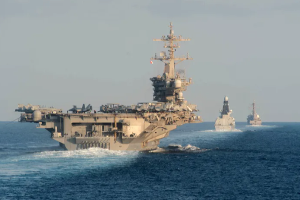 ஈரானை நோக்கி நகரும் அமெரிக்க போர்க்கப்பல் ; ஹவுதி கிளர்ச்சிக்குழு விடுத்த எச்சரிக்கை | Us Warship Toward Iran Houthi Warn ஈரானை நோக்கி நகரும் அமெரிக்க போர்க்கப்பல் ; ஹவுதி கிளர்ச்சிக்குழு விடுத்த எச்சரிக்கை | Us Warship Toward Iran Houthi Warn