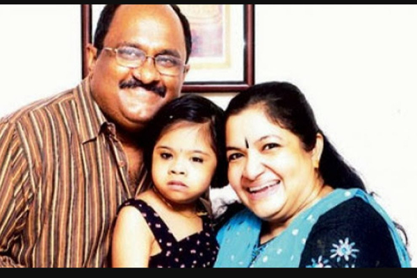 திருமணமாகி 15 ஆண்டுக்கு பின் பிறந்த குழந்தை!! மறைந்த மகளுக்கு பிறந்தநாள் பதிவு போட்ட பாடகி சித்ரா.. | Singer Chitra Post On Her Deceased Daughter