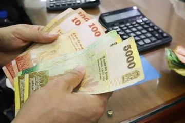 ஆண்டிற்கு 12 இலட்சத்திற்கு மேல் சம்பளம் வாங்குவோருக்கு முக்கிய அறிவிப்பு!