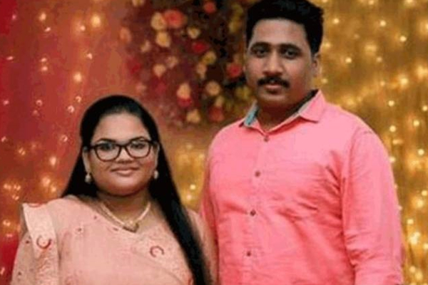 யுத்தங்களுக்கு இடையே சிக்கிய புதுமணத் தம்பதி! மனைவி உக்ரைன் பதுங்கு குழியில்... கணவன் வேறு நாட்டில் பணய கைதி | Husband Is Hostage In Yemen Wife Hiding In Ukraine