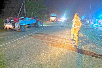 முல்லைத்தீவில் உழவு இயந்திரத்தில் பயணித்த இளைஞர்களுக்கு நேர்ந்த கதி