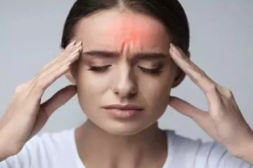 தீராத தலைவலியால் அவதியா? எளிய வீட்டு வைத்தியம் இதோ