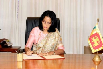 අරුණි විජේවර්ධන නව අමාත්‍යාංශයේ වැඩ භාරගනී..!