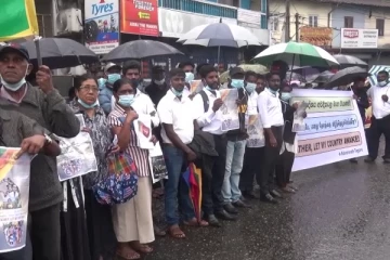 ஹட்டன் திருச்சிலுவை ஆலயத்தின் சர்வமத அமைதி வழி போராட்டம் (Photos)