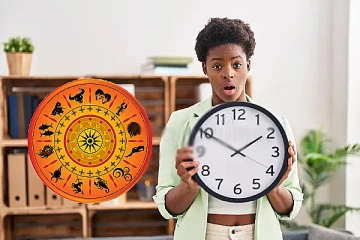 வாஸ்து: வீடுகளில் இரண்டு கடிகாரம் மேல் வைக்கக்கூடாதாம்.. ஏன் தெரியுமா?