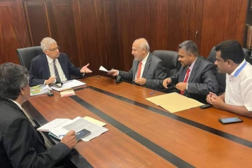 குச்சவெளி் பிரதேச சபைக்குட்பட்ட காணி பிரச்சினை: ஜனாதிபதியுடன் இடம்பெற்ற சந்திப்பு