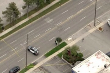 கனடாவில் சினிமா பாணியில் வாகன நெரிசல் மிக்க வீதியில் துப்பாக்கிச் சூடு