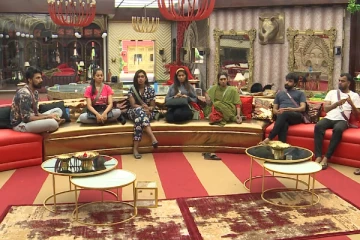 பிக் பாஸ் வைல்டு கார்டாக வரும் விஜய் டிவி பிரபலம்: லேட்டஸ்ட் தகவல்