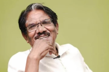 கேட்பாரற்று ஹாஸ்பிடல் செலவுக்கு கூட பணமில்லையா? பாரதிராஜாவுக்கு வந்த நிலை...