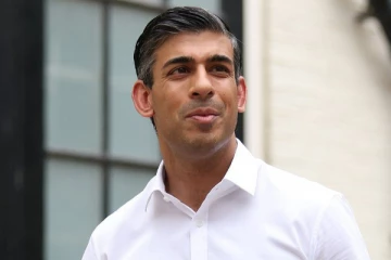 பிரித்தானிய பிரதமர் பதவிக்கான போட்டி - ரிஷி சுனக்குக்கு எதிர்பாராத வெற்றி