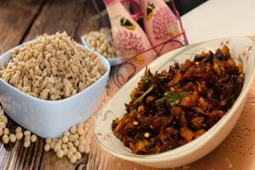 சிக்கனுக்கே டஃப் கொடுக்கும் சோயாமீட் சம்பல் ... வெறும் 10 நிமிடங்களில் பண்ணலாமா?