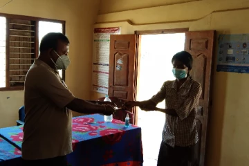 கண்டாவளை பிரதேசத்தில் 5000 ரூபா வழங்கும் பணிகள் ஆரம்பம்