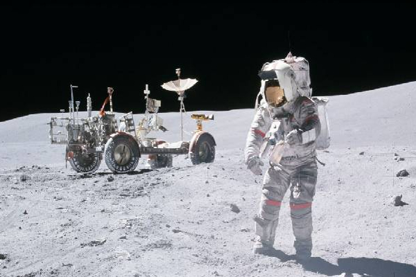 நிலவின் தென் துருவத்தில் மனிதர்களை அனுப்ப நாசா திட்டம்! | Nasa Plans To Send Humans To The Moon