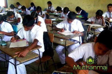 மாணவர்களுக்கு ஆசிரியர் கொடுத்த அதிர்ச்சி! மட்டக்களப்பில் சம்பவம்