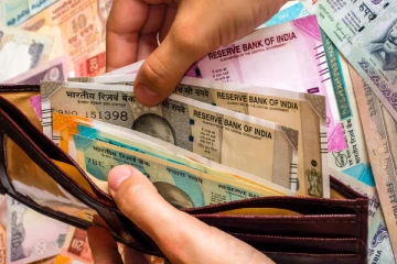 மணி பர்ஸில் நிறைய வேண்டுமா? அப்போ கண்டிப்பா இத செய்ங்க !