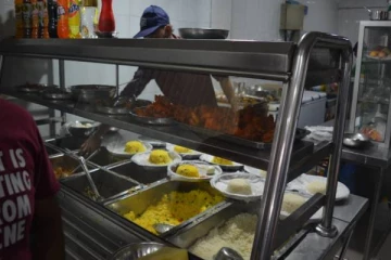 யாழில் திடீர் பரிசோதனை... சிக்கிய 14 உணவகங்கள்! எடுக்கப்பட்ட அதிரடி நடவடிக்கை