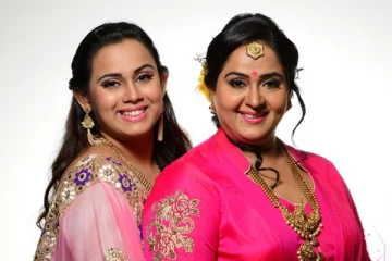 நடிகை ராதாவின் அம்மாவை பார்த்துள்ளீர்களா.. முதல் முறையாக வெளிவந்த புகைப்படம்