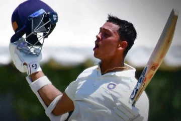 265 ஓட்டங்கள் அடித்து நொறுக்கிய ஜெய்ஸ்வால்! 4 சிக்ஸர்கள், 30 பவுண்டரிகள் விளாசல்