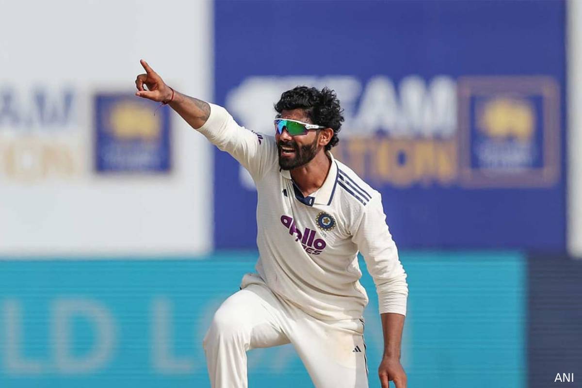 டெஸ்ட் கிரிக்கெட்டில் சாதனை பட்டியலில் இணைந்த ஜடேஜா | Ravindra Jadeja Reach 350 Wicket 4000 Runs In Test