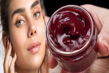 எத்தனை வயதானாலும் இளமையாக இருக்க - கொரிய பெண்களின் இந்த கிறீம் போடுங்க