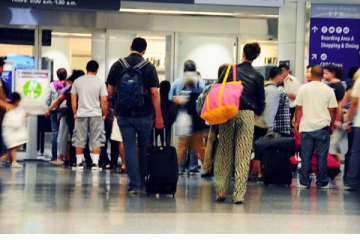 இலங்கையை விட்டு வெளியேறும் நிலைப்பாட்டில் இளைஞர்கள் - அம்பலப்படுத்தும் அரசியல் முக்கியஸ்தர்