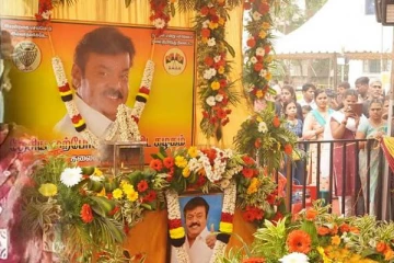 நடிகர் விஜயகாந்துக்கு நேரில் சென்று அஞ்சலி செலுத்திய இலங்கை முக்கியஸ்தர்!