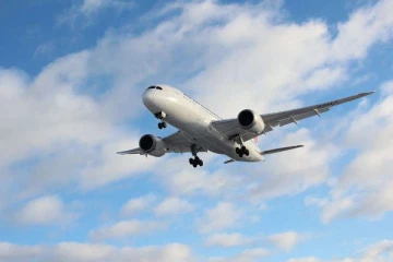 ஏன் விமானங்கள் நேர்வழிப் பாதையில் பயணிப்பதில்லை? உங்களுக்கு தெரியுமா?