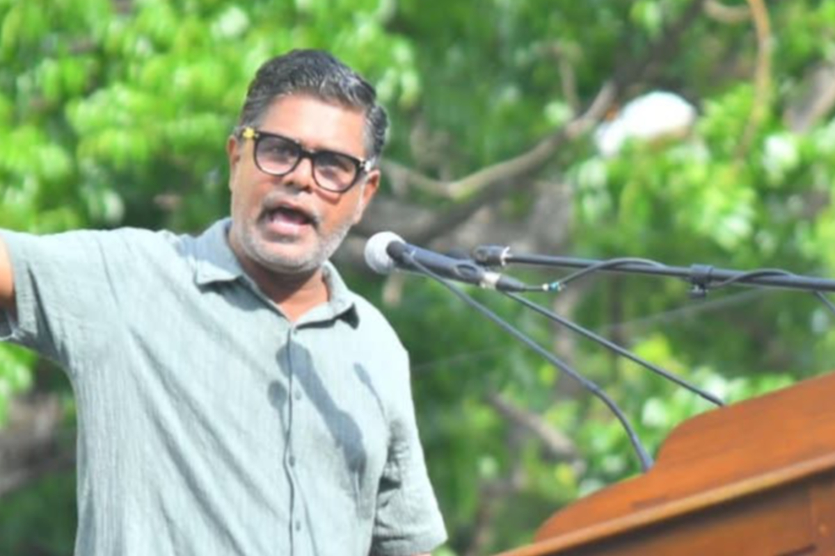 அரசாங்க உறுப்பினர்களுக்கு மறைமுக சலுகை! முஜிபுர் குற்றச்சாட்டு | Indirect Concession To Government Members