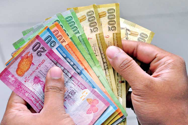 சேவல் கூவியும் விடியல் இல்லை | 1700 Rupees Salary For Estate Workers