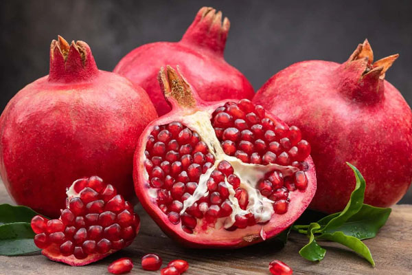 கொலஸ்ட்ராலை குறைக்க இந்த பழங்களை எடுத்துக்கோங்க | Take These Fruits To Lower Cholesterol