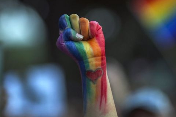 ஓரினச் சேர்க்கை திருமணம்; கடுமையாக எதிர்க்கும் மத்திய அரசு - ஏன்? | Same Sex Marriage Case In Supreme Court Of India ஓரினச் சேர்க்கை திருமணம்; கடுமையாக எதிர்க்கும் மத்திய அரசு - ஏன்? | Same Sex Marriage Case In Supreme Court Of India