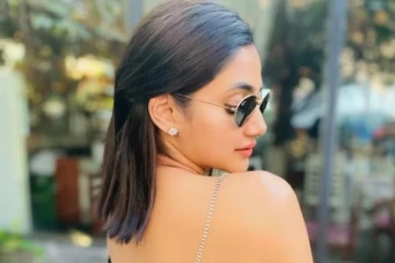 அந்த ஆடை மட்டும் அணிந்து இளசுகளை இம்சை செய்யும் பிக் பாஸ் பிரபலம்.. வெளியான கவர்ச்சி வீடியோ