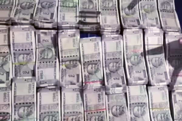 Lottery Winner: காய்கறி வியாபாரிக்கு கிடைத்த அதிர்ஷ்டம் - 11 கோடி ரூபாய் பரிசு | Vegetable Seller Amit Sehra Wins Lottery Prize Lottery Winner: காய்கறி வியாபாரிக்கு கிடைத்த அதிர்ஷ்டம் - 11 கோடி ரூபாய் பரிசு | Vegetable Seller Amit Sehra Wins Lottery Prize