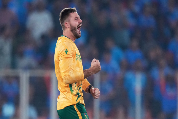 ரி 20 உலககிண்ண தொடர் : இந்திய அணியை சுருட்டியது தென்னாபிரிக்க அணி | T20 World Cup Defeat Indian South Africa Victory ரி 20 உலககிண்ண தொடர் : இந்திய அணியை சுருட்டியது தென்னாபிரிக்க அணி | T20 World Cup Defeat Indian South Africa Victory