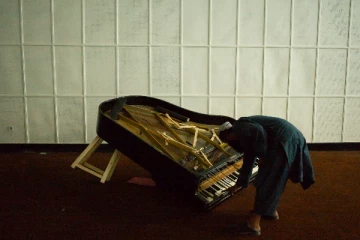 மியூசிக் ஸ்டுடியோவுக்குள் நுழைந்து.. இசை கருவிகளை அடித்து நொறுக்கிய தாலிபான்கள்! வெளியான முக்கிய தகவல்