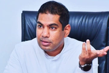 ජාතික ඉන්ධන අවසර පත්‍රය සඳහා ලියාපදිංචිය සම්බන්ධයෙන් බලශක්ති අමාත්‍යවරයාගෙන් ට්විටර් පණිවිඩයක්..