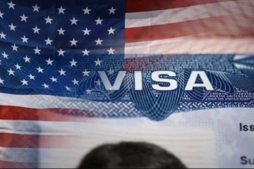 அமெரிக்காவின் அதிரடி நடவடிக்கை ; வெளிநாட்டு மாணவர்களுக்கு புதிய விசா கட்டுப்பாடுகள்