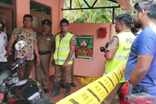 வவுனியாவில் நால்வர் உயிரிழப்பு விவகாரம்! பிள்ளைகள் கழுத்து நெரித்து படுகொலை- உடற்கூறாய்வில் உறுதி | Four Members Of Same Family Death Vavuniya