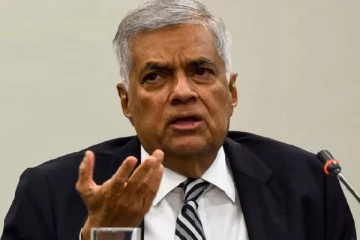 முன்னாள் அமைச்சர்களை தேற்றிய ஜனாதிபதி ரணில்