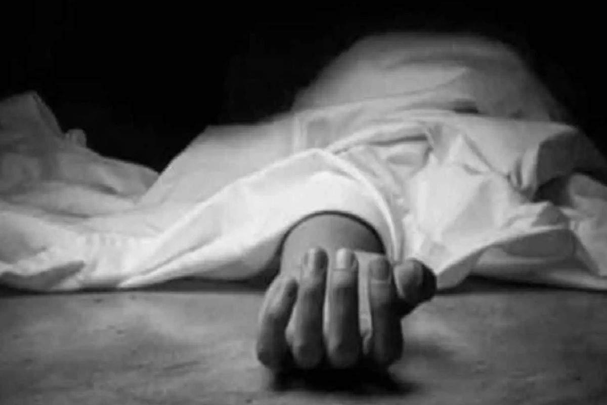 சந்தேகத்திற்கிடமான மரணம்; பொலிஸார் தீவிர விசாரணை | Suspicious Death Police Intensive Investigation சந்தேகத்திற்கிடமான மரணம்; பொலிஸார் தீவிர விசாரணை | Suspicious Death Police Intensive Investigation