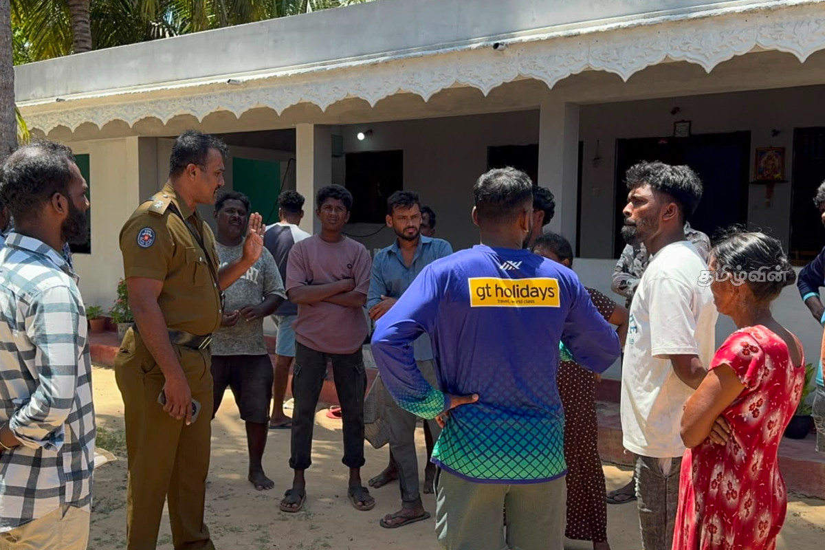 தமிழர் பகுதியில் வீடு புகுந்து கொடூரத் தாக்குதல் : இரு பெண்கள் உட்பட ஐவர் வைத்தியசாலையில் | Mullaitivu Attack Five People Admit Hospital
