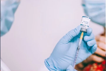 வருமானமற்ற நாடுகளில் முதலாம் அளவுக்கே திண்டாட்டம் :  வருமானமிக்க நாடுகளில் ஆறு மடங்கு பூஸ்டா்கள்