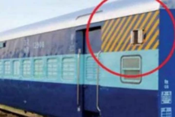ரயிலில் இந்த மஞ்சள் நிற கோடுகள் எதற்காக? பலருக்கும் தெரிந்திடாத ரகசியம்