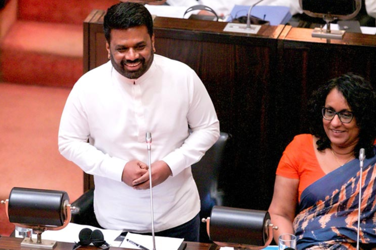 வெடித்துச் சிதறிய IRIS Dena.. ஜனாதிபதி விட்ட தவறு.. சபையில் சஜித் பகிரங்க கேள்வி | Iran Iris Dena Attack Sajith Sajith Challenges Akd வெடித்துச் சிதறிய IRIS Dena.. ஜனாதிபதி விட்ட தவறு.. சபையில் சஜித் பகிரங்க கேள்வி | Iran Iris Dena Attack Sajith Sajith Challenges Akd