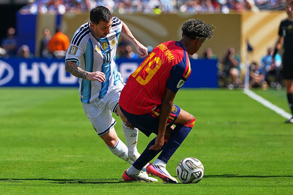 FIFA உலகக் கோப்பை ; அர்ஜென்டினாவை வீழ்த்தி சாம்பியனானது ஸ்பெயின் | Spain Beat Argentina To Win Fifa World Cup FIFA உலகக் கோப்பை ; அர்ஜென்டினாவை வீழ்த்தி சாம்பியனானது ஸ்பெயின் | Spain Beat Argentina To Win Fifa World Cup