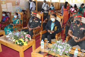 தங்கம் வென்ற யுவதிக்கான கௌரவிப்பு